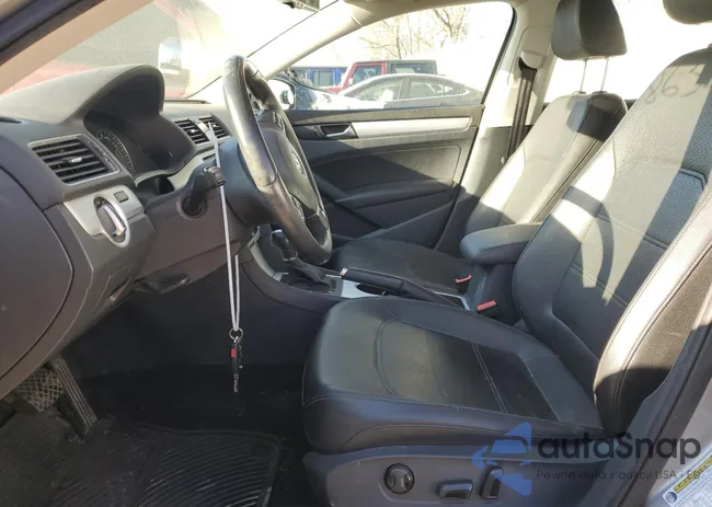 1VWBH7A37DC077341: 74931863