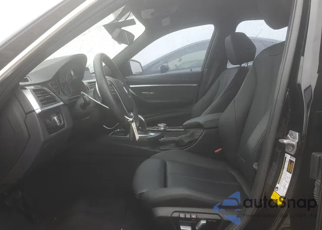 WBA8B9G54HNU51706: 74352823