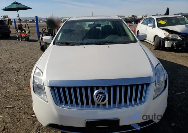 3MEHM0JG0AR605252: 77807413