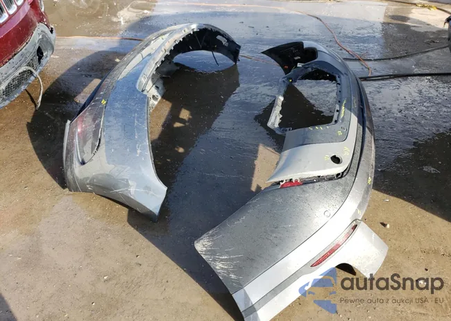 SALYB2RN8JA734820: 75002553