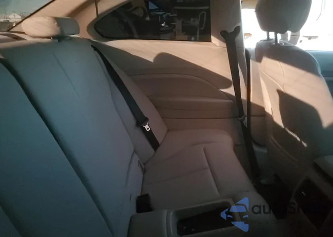 WBA1F9C50FVW98665: 74997663