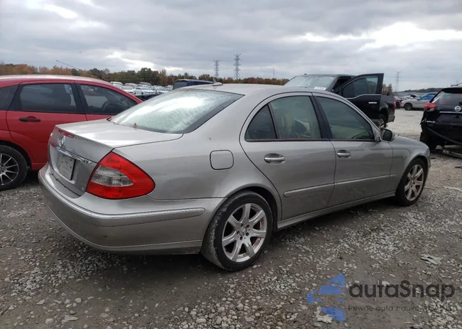 WDBUF56X17B072825: 77408943