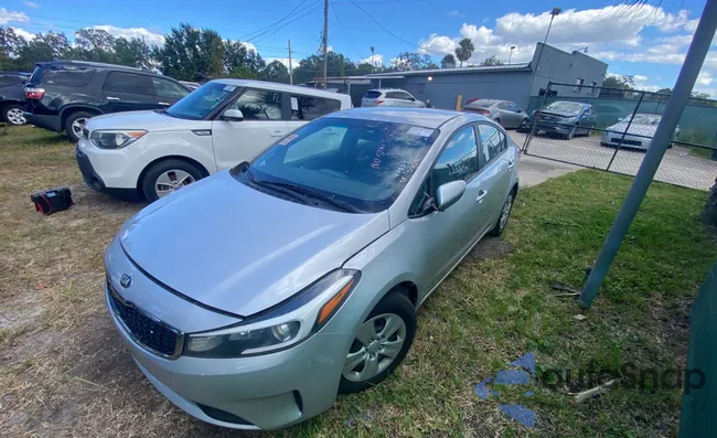 3KPFK4A76HE056986: 76125493