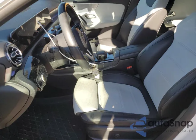 WDD3F4HB0KJ091962: 76366243