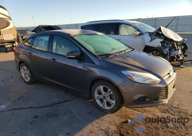 1FADP3F28EL437926: 76131933