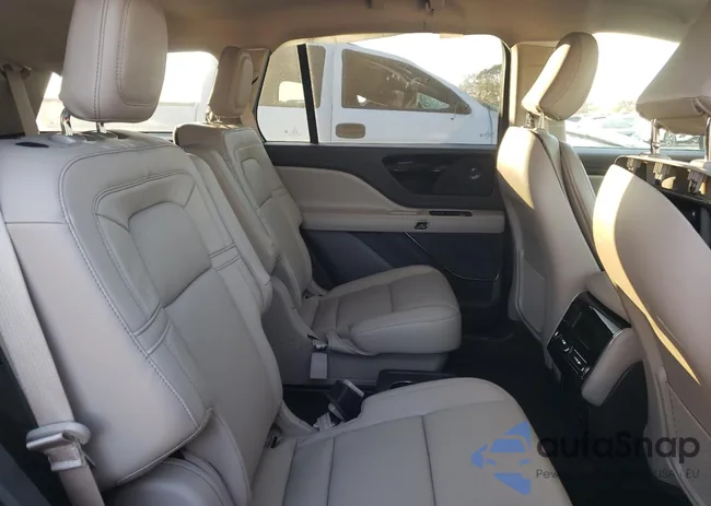 5LM5J7WC5MGL14424: 75476653