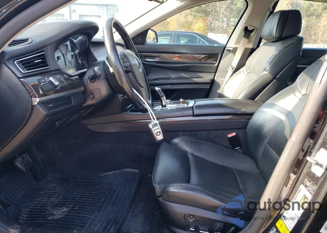 WBAKC6C53BC394697: 76095853