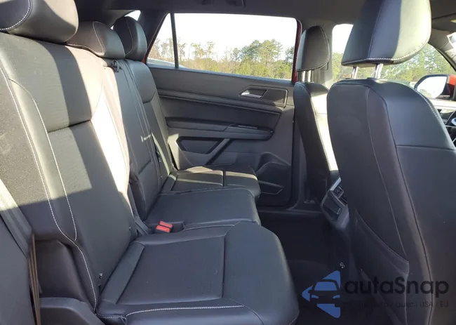 1V2YE2CA7LC228115: 77691863