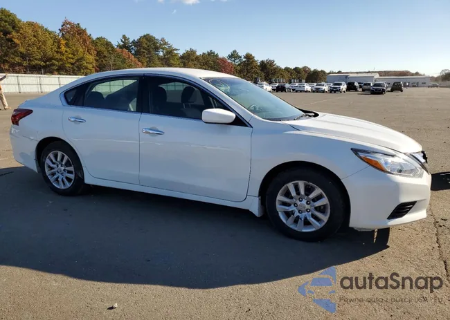 1N4AL3AP2JC136581: 75040243