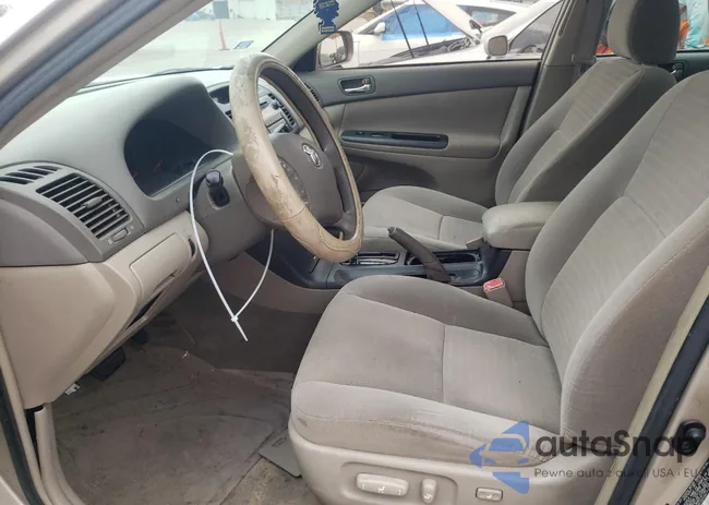 4T1BE32K46U711482: 76549303