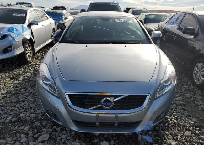 YV1672MC5BJ110278: 76118043