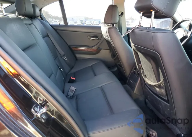 WBAVC53568F010233: 78124643