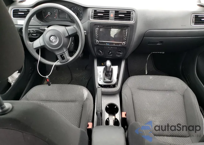 3VW2K7AJ2EM214931: 75975873