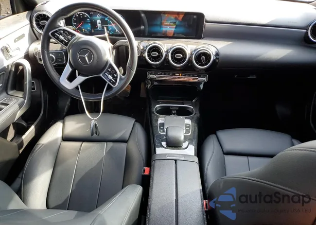 W1K3G4FB3LW047216: 74944333