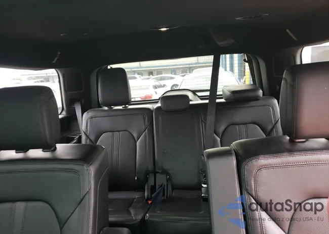 1FMJU1KT8JEA50182: 77095383