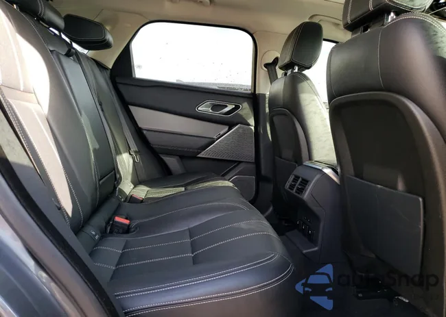 SALYB2RN8JA734820: 75002553