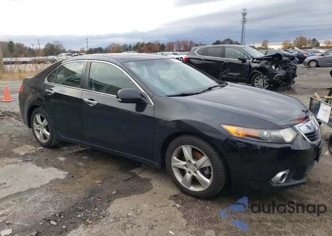 JH4CU2F60CC000929: 76813563