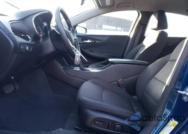 1G1ZD5ST3KF118469: 77436883