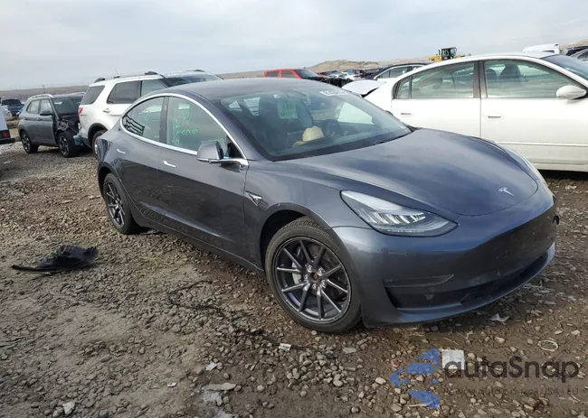 5YJ3E1EB7JF144792: 81426013