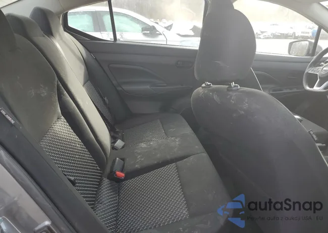 3N1CN8DV6ML916812: 82058003