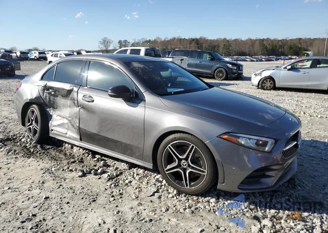 WDD3G4EB1KW002369: 78830853