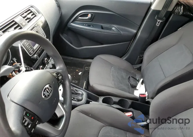 KNADM4A30G6558974: 78281853