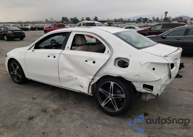 WDD3G4EB9KW028685: 81483103