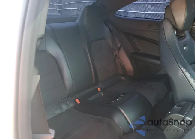 WDDGJ7HB1DG043386: 82331443