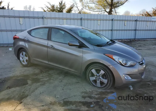 5NPDH4AE0DH425447: 80266043