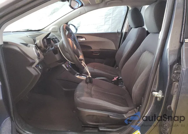 1G1JC5SH8D4162638: 81133853