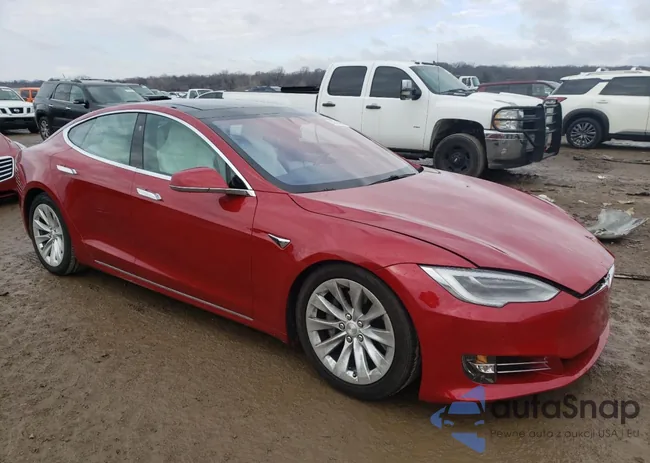 5YJSA1E2XHF208261: 82318803