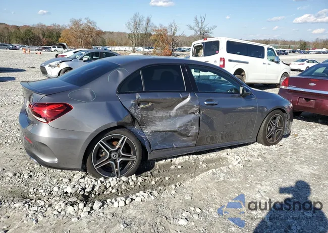 WDD3G4EB1KW002369: 78830853