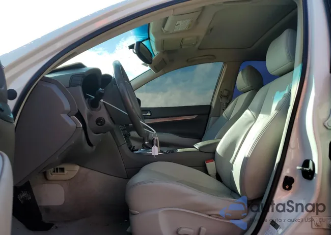 JN1CV6AP5DM723051: 81349183