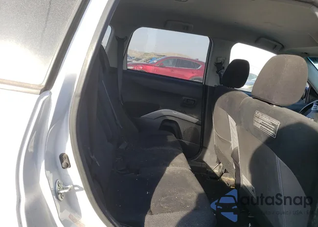 JA4MT31X67Z015334: 82491753