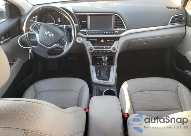 5NPD84LF8HH065825: 82136433