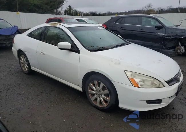 1HGCM82687A001677: 82296893