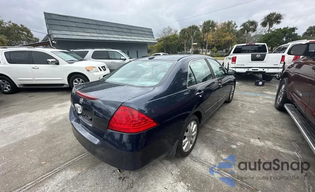 1HGCM66527A021350: 82402173