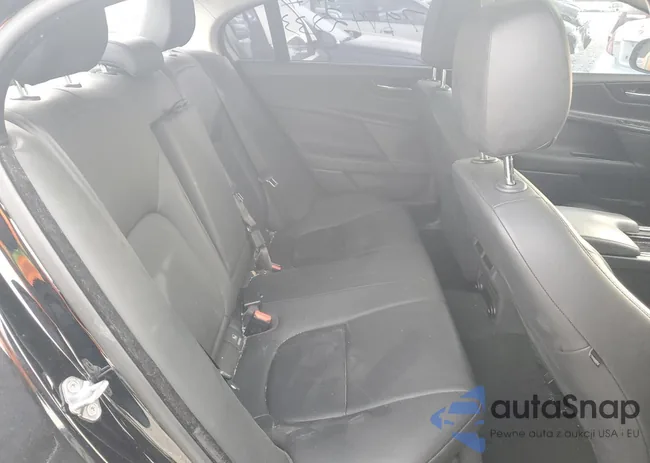 SAJAR4FX8JCP31105: 79742833