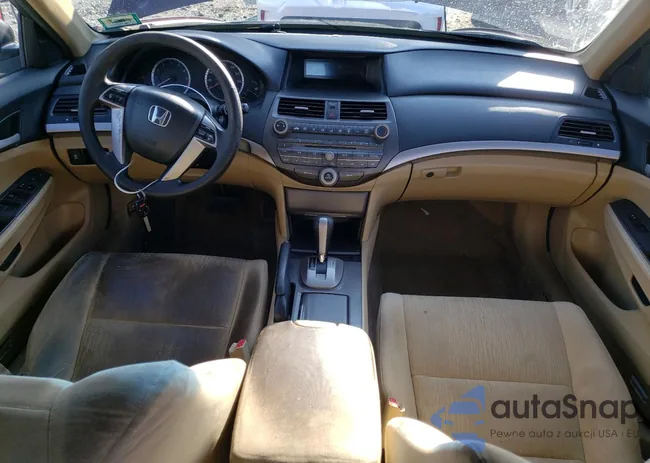 1HGCP2F34CA231389: 82726453