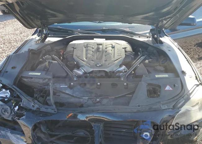 WBAKB83569CY57456: 81006673