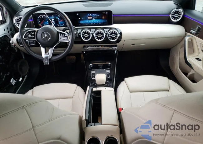 WDD3G4EB9KW028685: 81483103