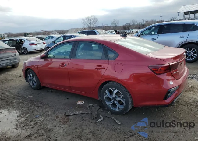 3KPF24AD4KE011462: 79508653