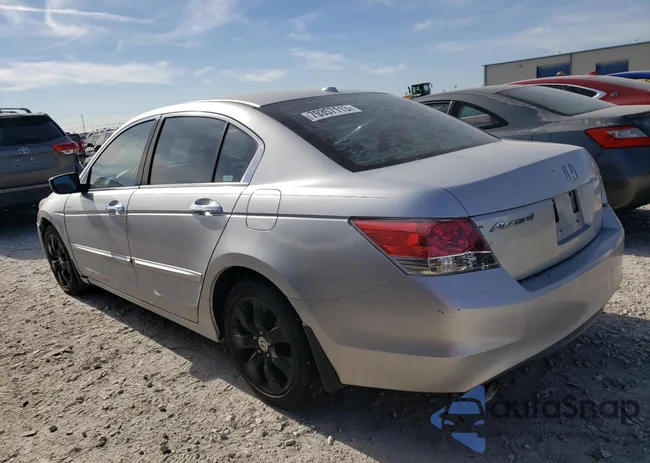 1HGCP36829A012974: 79357113