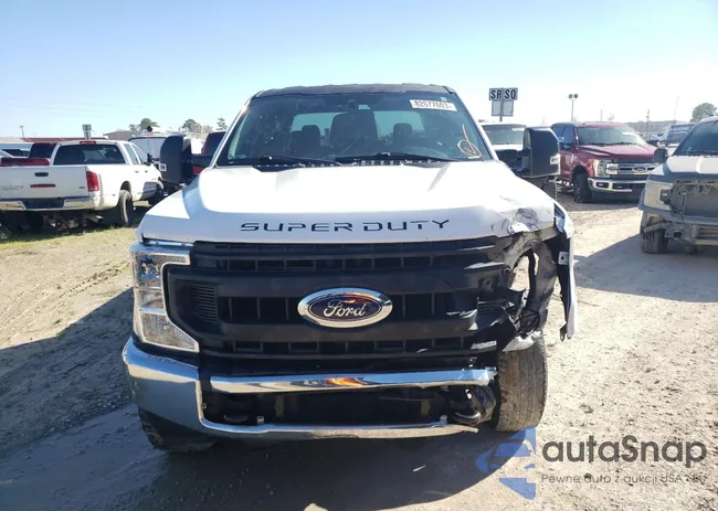 1FT7W2B60LEE32136: 82677603