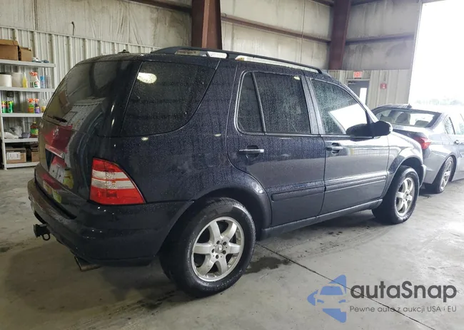 4JGAB75E34A487041: 82164813