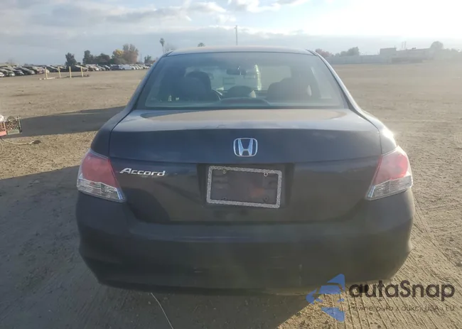 1HGCP26708A080853: 79710293