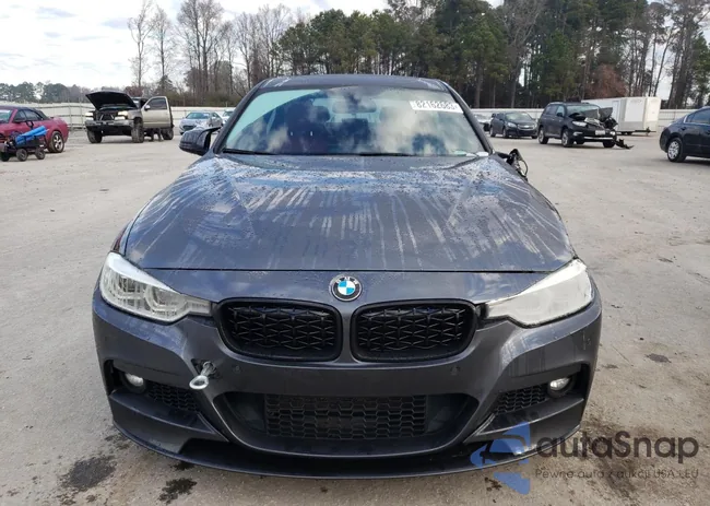 WBA8B3C58GK384076: 82162683