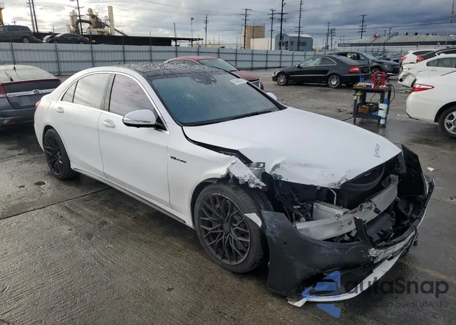 WDDUG7JB2FA147242: 81440153