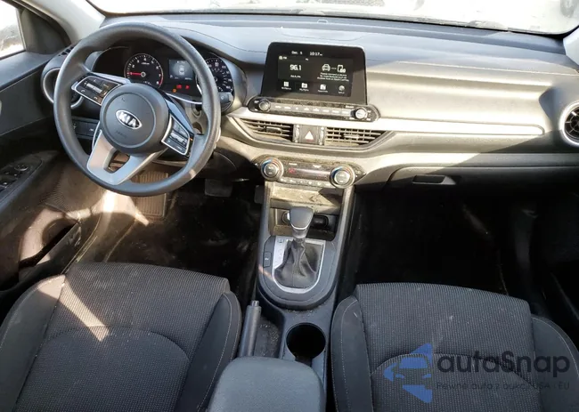 3KPF24AD4KE026866: 78308163