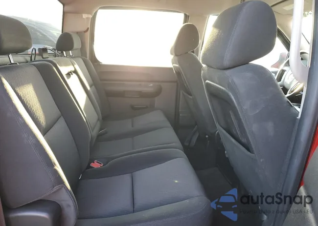 1GCPKSE75CF169944: 79752193